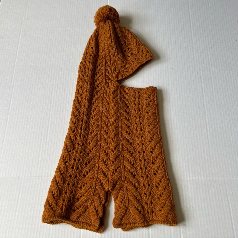 Luxton S-M Balaclava Hood Scarf Hat Rust